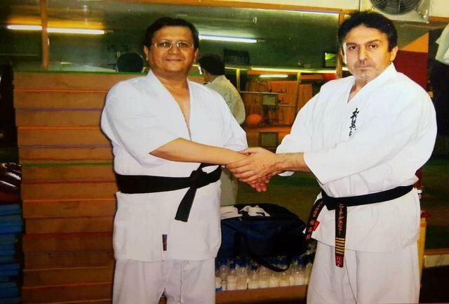 تصاویر | همتی از مدارک کاراته و کمربند مشکیاش رونمایی کرد تصاویر | همتی از مدارک کاراته و کمربند مشکیاش رونمایی کرد