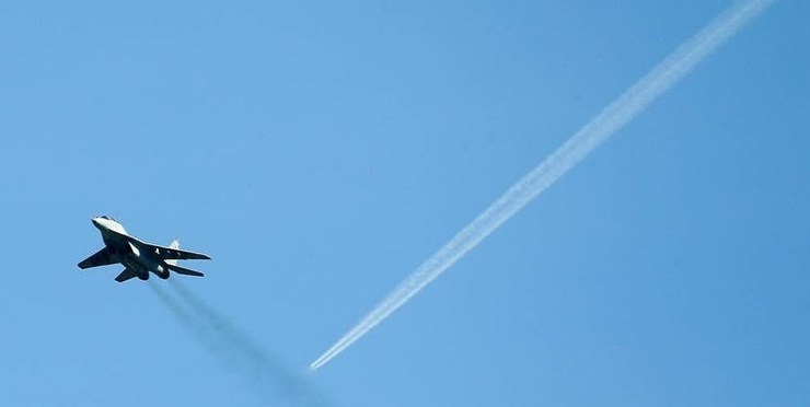 میگ-29 بلاروس جت مسافربری مشکوک به بمبگذاری را اسکورت کرد