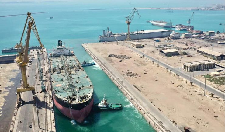 ایران ۶۹ میلیون بشکه نفت شناور بر روی دریا ذخیره کرده