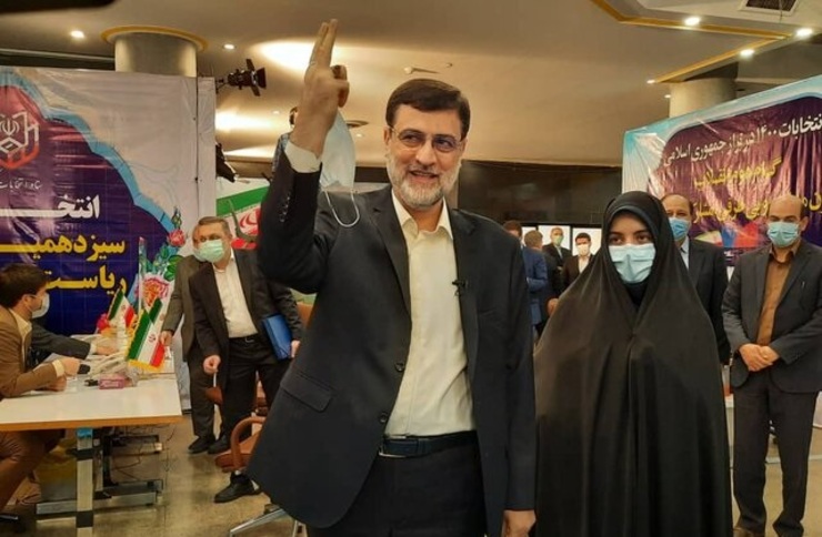 قاضی‌زاده هاشمی، رئیس ستاد انتخاباتی خود را معرفی کرد