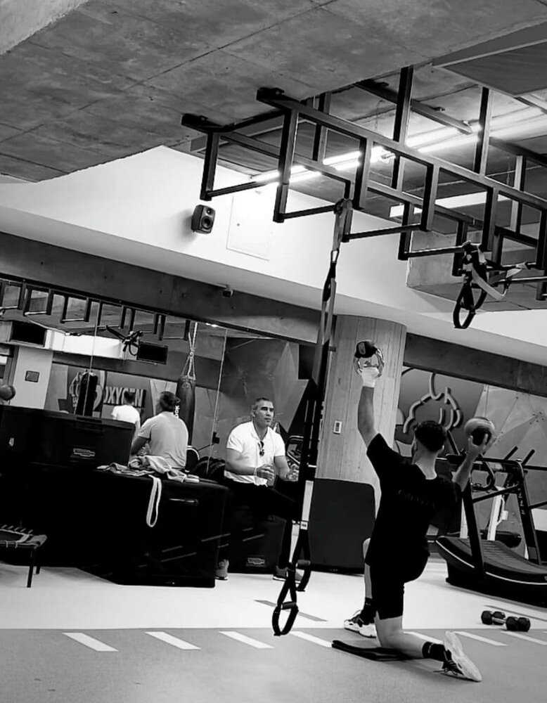 عابدزاده پسرش را تمرین میدهد/عکس عابدزاده پسرش را تمرین میدهد/عکس