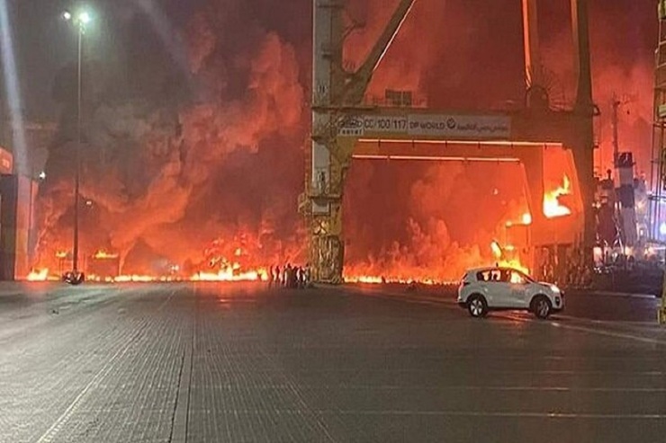 فیلم| جزئیات انفجار مهیب در دوبی