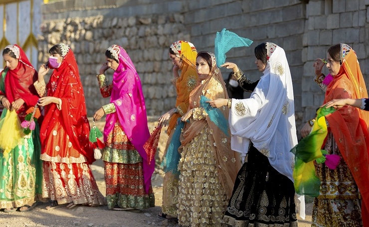 تصاویر| جشنواره هزار رنگ در عروسی عشایر بازفت