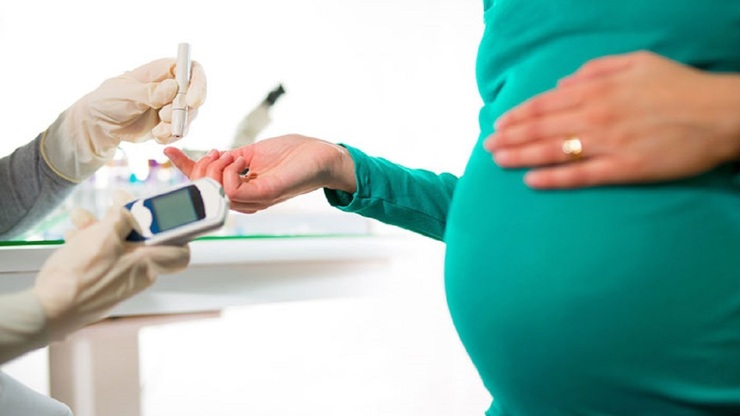 تشخیص و درمان دیابت قبل و حین بارداری ضروری است