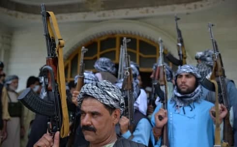 پدران افغان نگران دستدرازی طالبان به دخترانشان پدران افغان نگران دستدرازی طالبان به دخترانشان