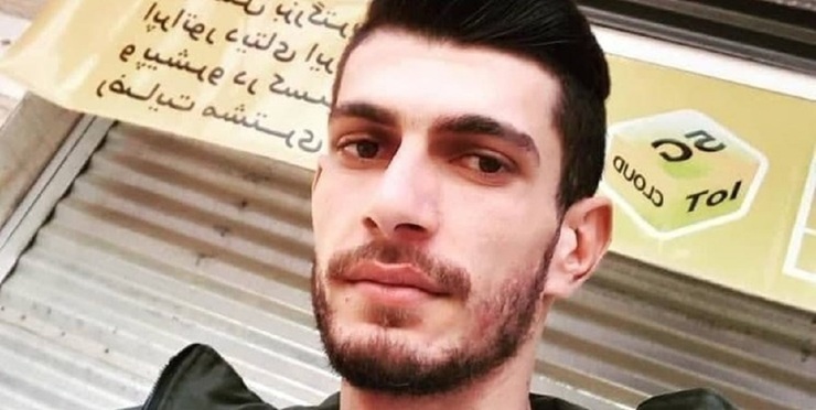 علی مزرعه کشته نشده، در زندان است
