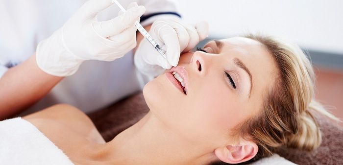 تزریق ژل لب؛ تمام نکات مهم درباره مراحل تزریق فیلر لب تزریق ژل لب؛ تمام نکات مهم درباره مراحل تزریق فیلر لب