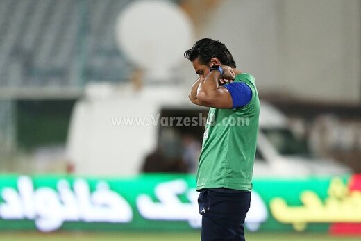 فرهاد مجیدی در آزادی سبزپوش شد/عکس