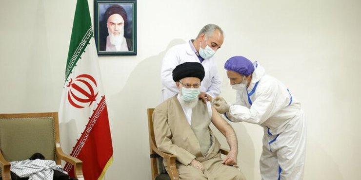 رهبر انقلاب: استفاده از واکسن خارجی در کنار واکسن ایرانی ایرادی ندارد