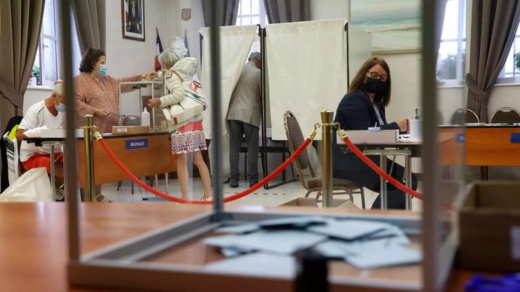 آیا مقام های فرانسه توانایی انگیزش شهروندان را برای رای دادن دارند؟