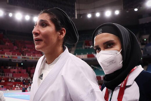 گریههای حمیده عباسعلی بعد از حذف شدن از المپیک /عکس گریههای حمیده عباسعلی بعد از حذف شدن از المپیک /عکس