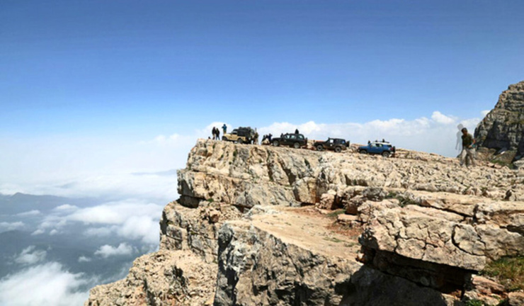 سقوط مرگبار دختر کوهنورد به دره، به دلیل گرفتن سلفی