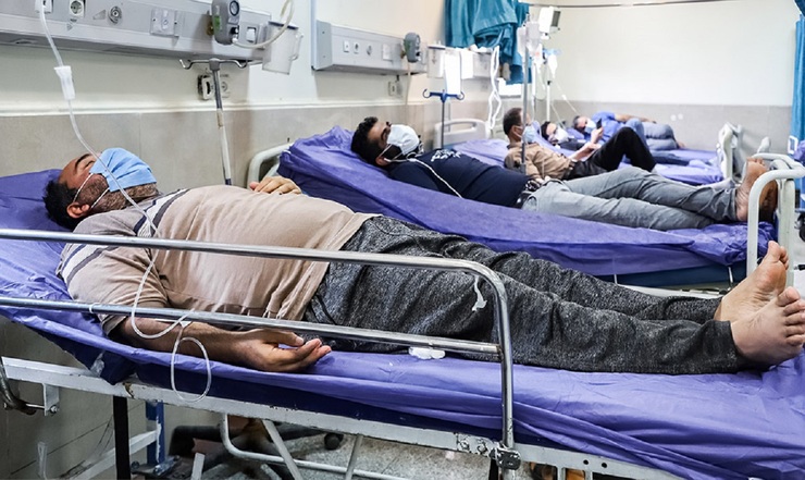 تصاویر| ازدحام بی‌سابقه بیماران کرونایی در بیمارستان گلستان اهواز