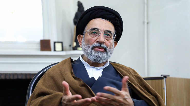 موسوی لاری:‌ اصلاح طلبان منتظر نیستند که سر رئیسی به دیوار بخورد