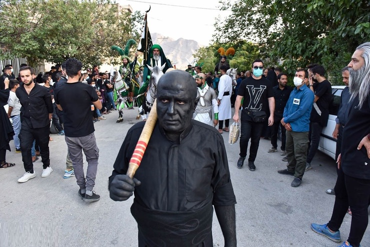 تصاویر| کاروان نمادین ورود امام حسین به کربلا در فلاورجان