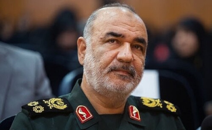 فرمانده سپاه: وطن‌فروشان و خائنان که به غرب لبخند می‌زنند، در ایران جایگاهی ندارند