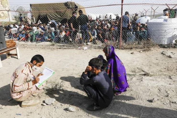 سازمان ملل: همسایگان افغانستان مرزها را به روی پناهجویان باز بگذارند