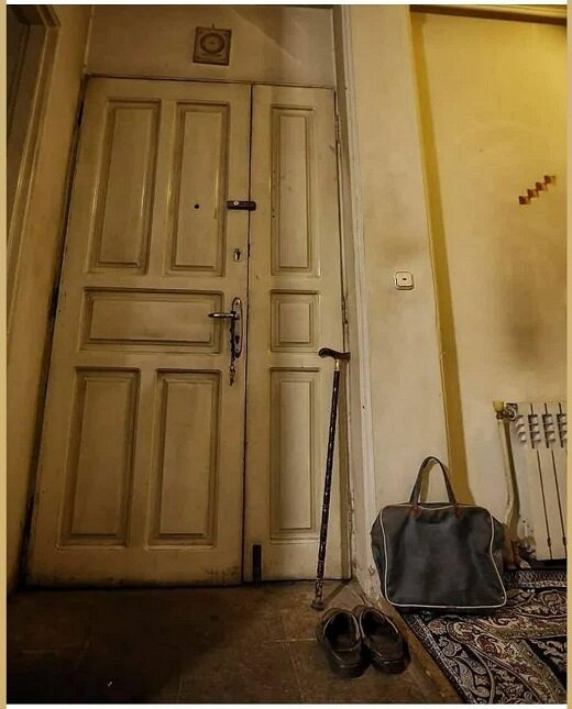 تصویری معنادار از منزل استاد محمدرضا حکیمی