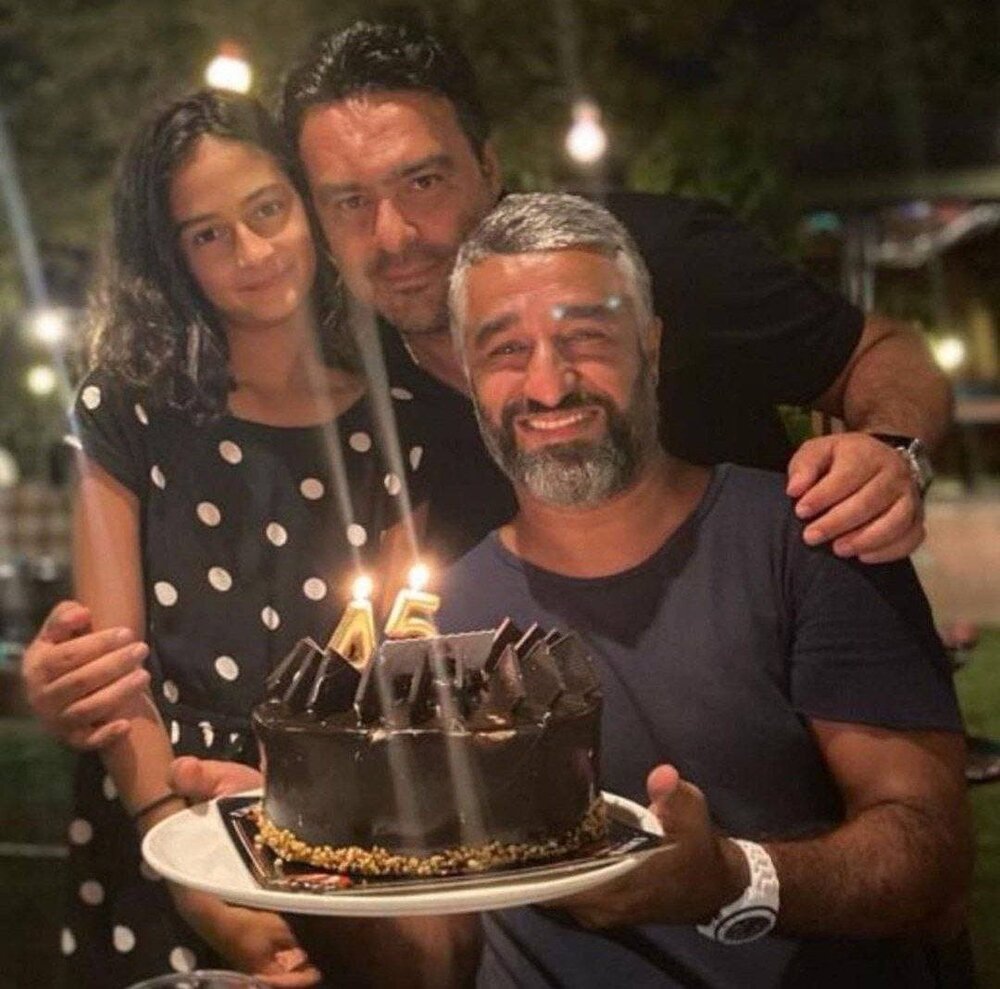 عکس | جشن تولد ۴۵ سالگی پژمان جمشیدی کنار آتیلا حجازی عکس | جشن تولد ۴۵ سالگی پژمان جمشیدی کنار آتیلا حجازی