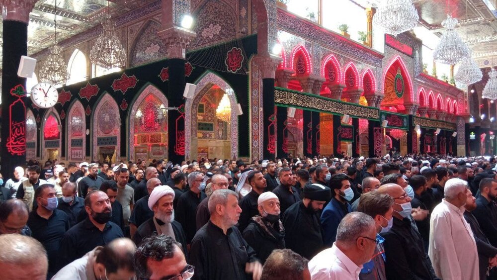 عکس| پناهیان در مراسم خاکسپاری آیت الله حکیم