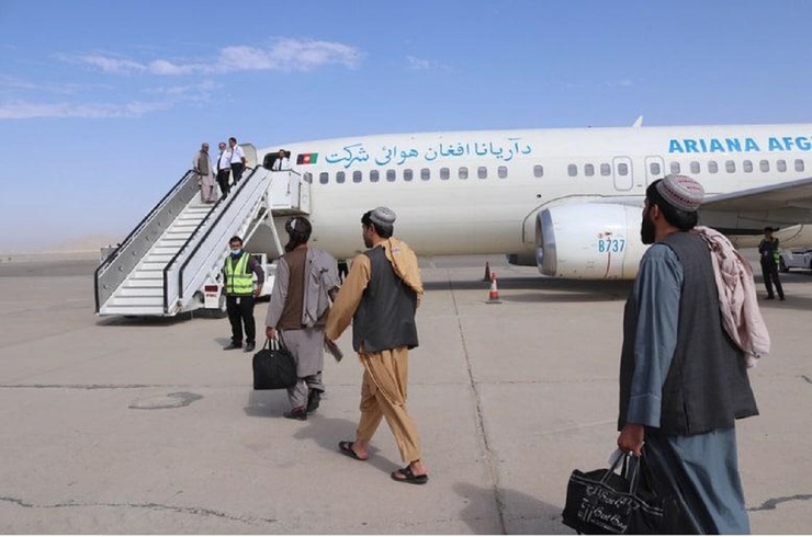 تصاویر| آغاز پروازهای داخلی در افغانستان
