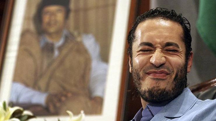 پسر معمر قذافی پس از ۷ سال از زندان آزاد شد