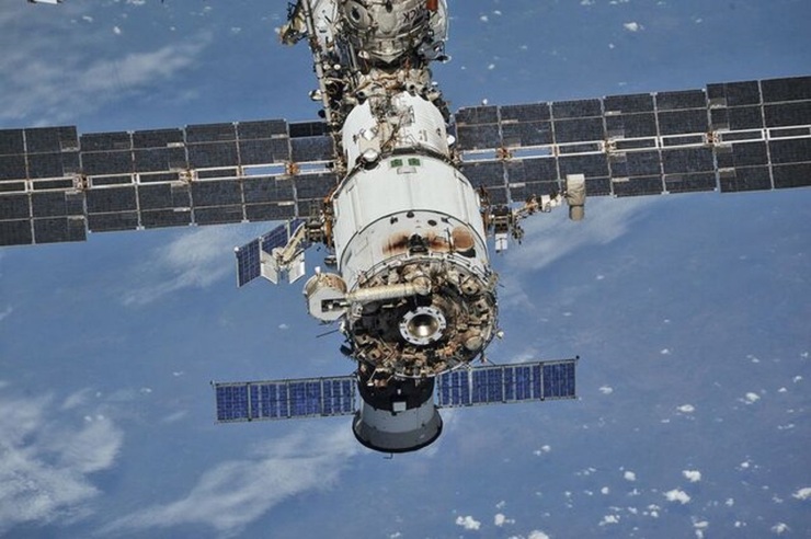 هشدار دود و بوی پلاستیک سوخته در بخش روسی ایستگاه فضایی