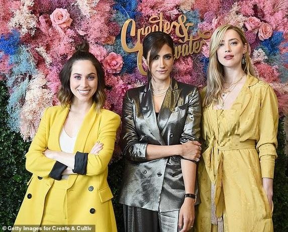 عکس| استخدام یک ایرانیتبار توسط شاهزاده هری و مگان مارکل عکس| استخدام یک ایرانیتبار توسط شاهزاده هری و مگان مارکل