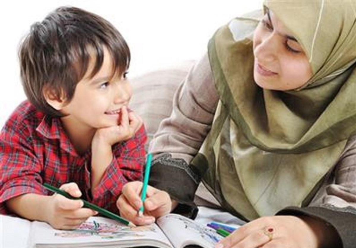 ممنوعیت مدارس از دادن پرونده تحصیلی به مادران!