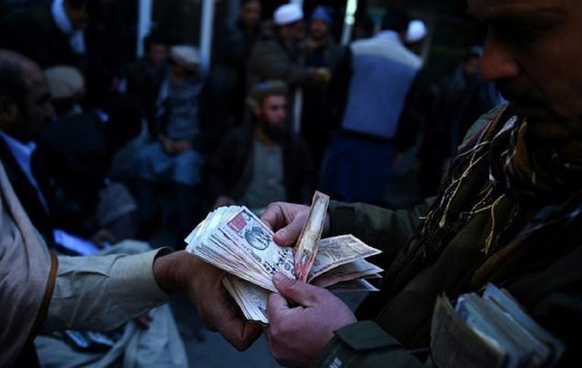 حساب‌های بانکی مقامات سابق زیر ذره‌بین طالبان