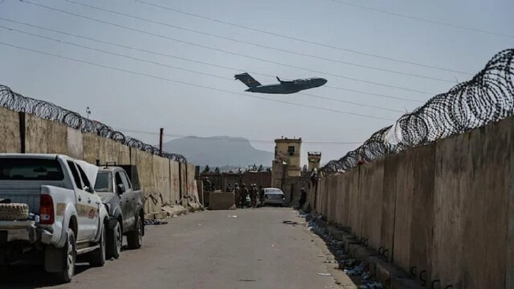 شنیده شدن صدای انفجار در کابل و رهگیری ۵ راکت توسط ارتش آمریکا