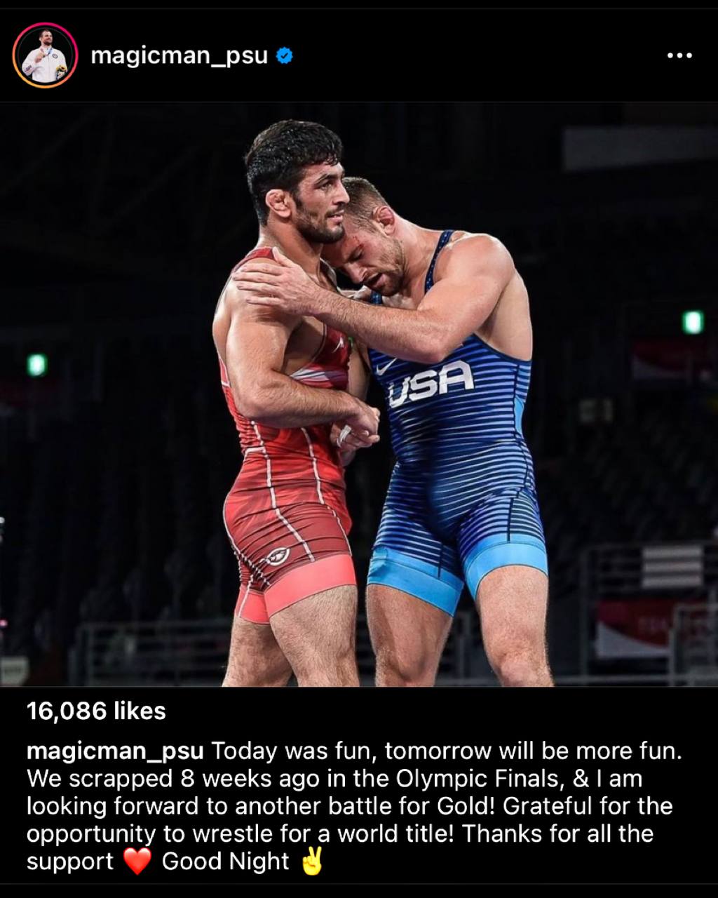 عکس| کری‌خوانی تیلور برای حسن یزدانی