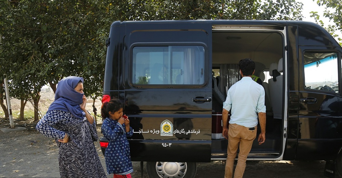 تصاویر| واکسیناسیون سیار در هفته نیروی انتظامی