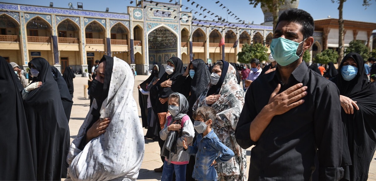 تصاویر| عزاداری روز شهادت امام رضا در حرم شاهچراغ