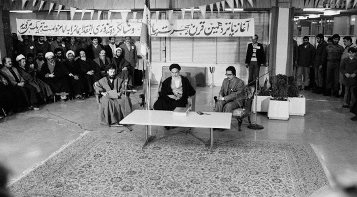 بنیصدر، اولین رئیسجمهور ایران درگذشت بنیصدر، اولین رئیسجمهور ایران درگذشت