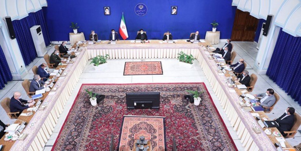 هاروارد تهران چگونه برای دولت رئیسی وزیر و مدیر تولید می‌کند؟