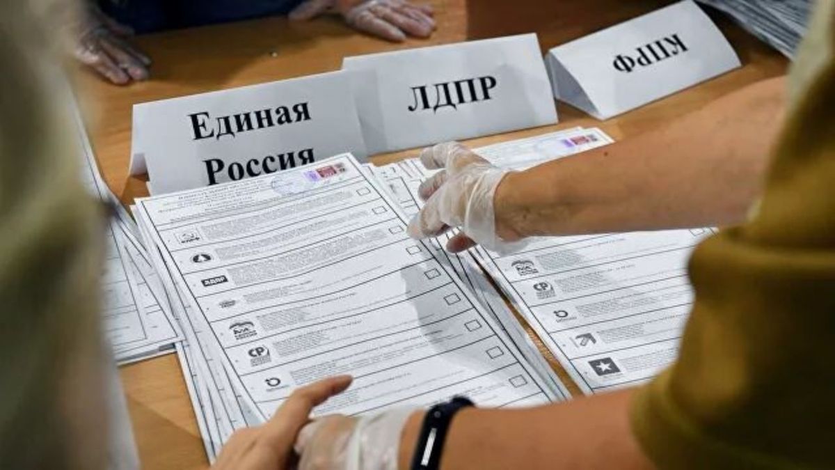 فیلم| تقلب آشکار در انتخابات روسیه