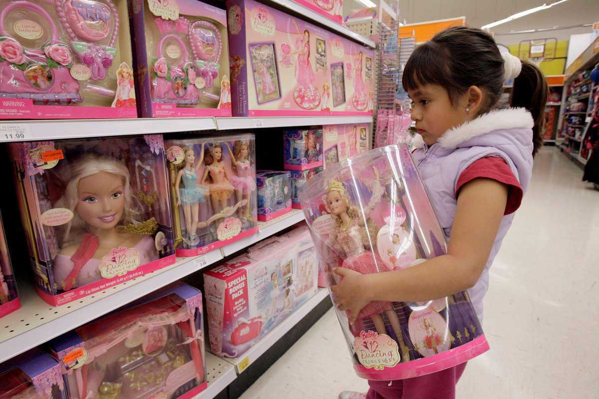 قانون جدید در فروشگاه‌های کالیفرنیا؛ حذف فضای جنسیتی در چینش اسباب بازی