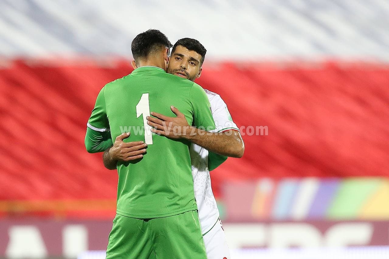 فیلم| تشکر ویژه طارمی از بیرانوند بعد از بازی