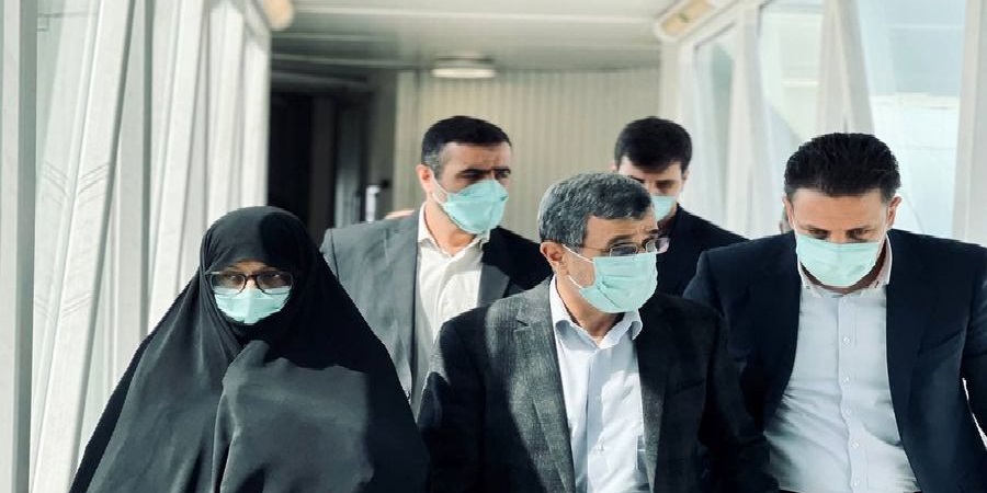 عکس| احمدی‌نژاد و همسرش در دبی