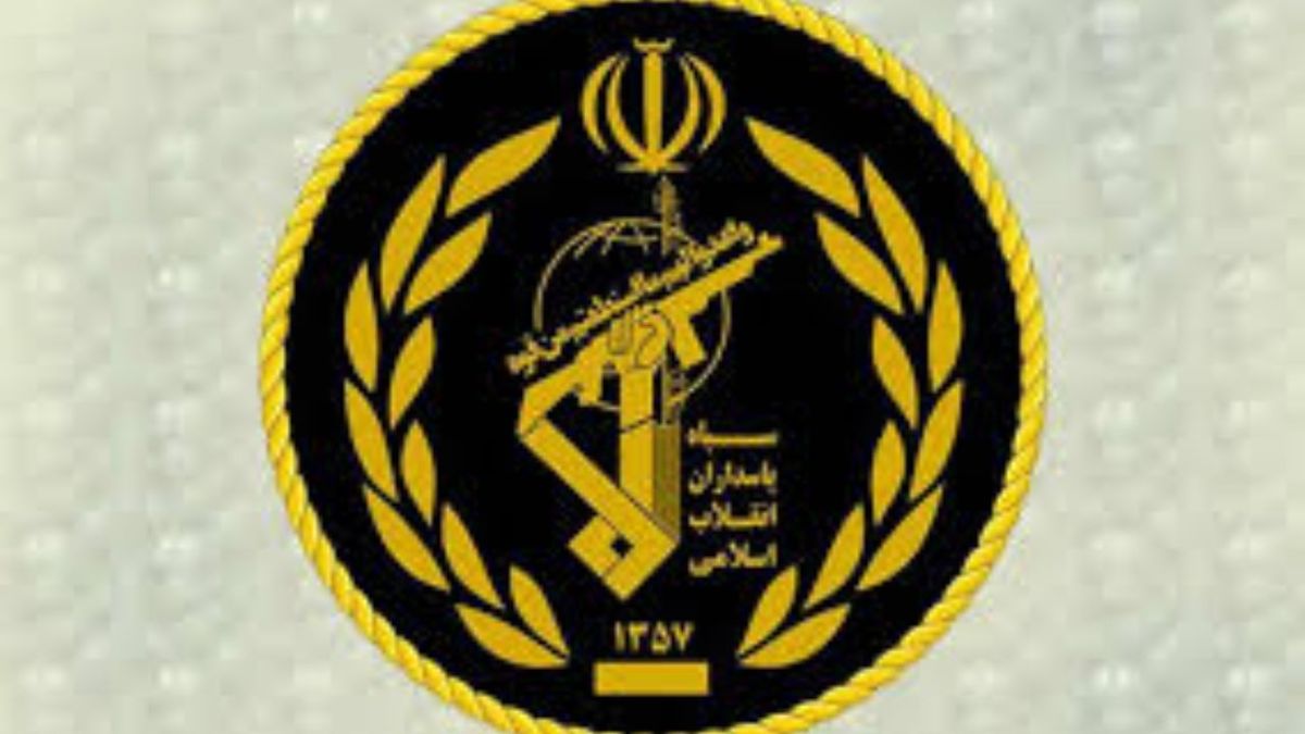 حمله به مقرهای سپاه در خمین/ یک پاسدار شهید شد