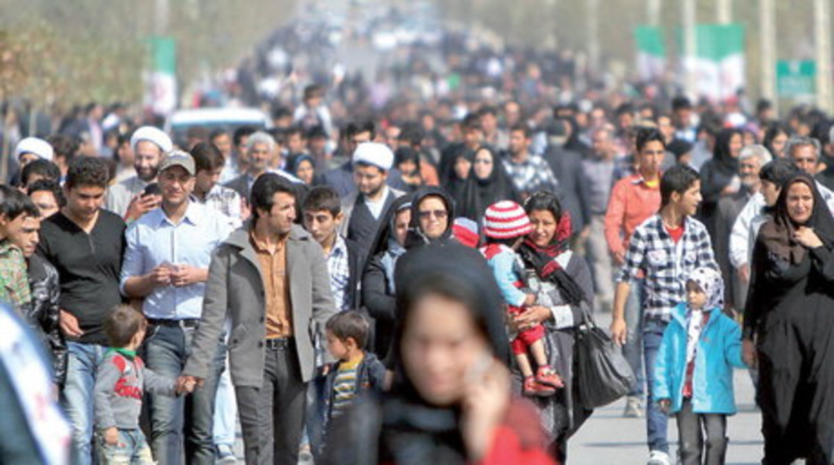 جمعیت ایران ۹۵ میلیونی می‌شود/ کاهش سکونت در روستا‌ها