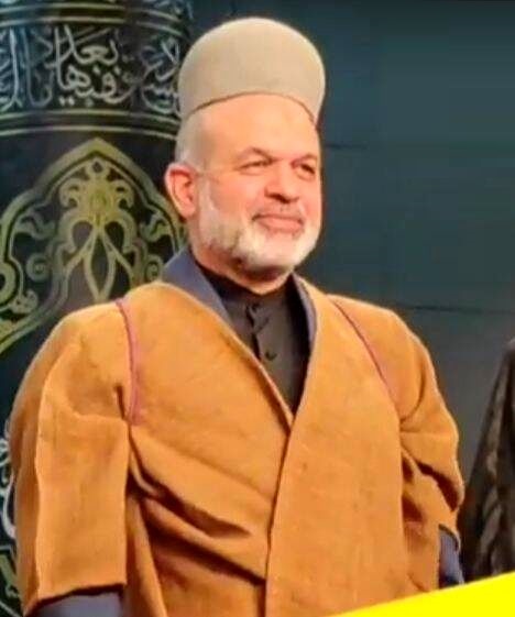 عکس| لباس عشایر بر تن وزیر کشور