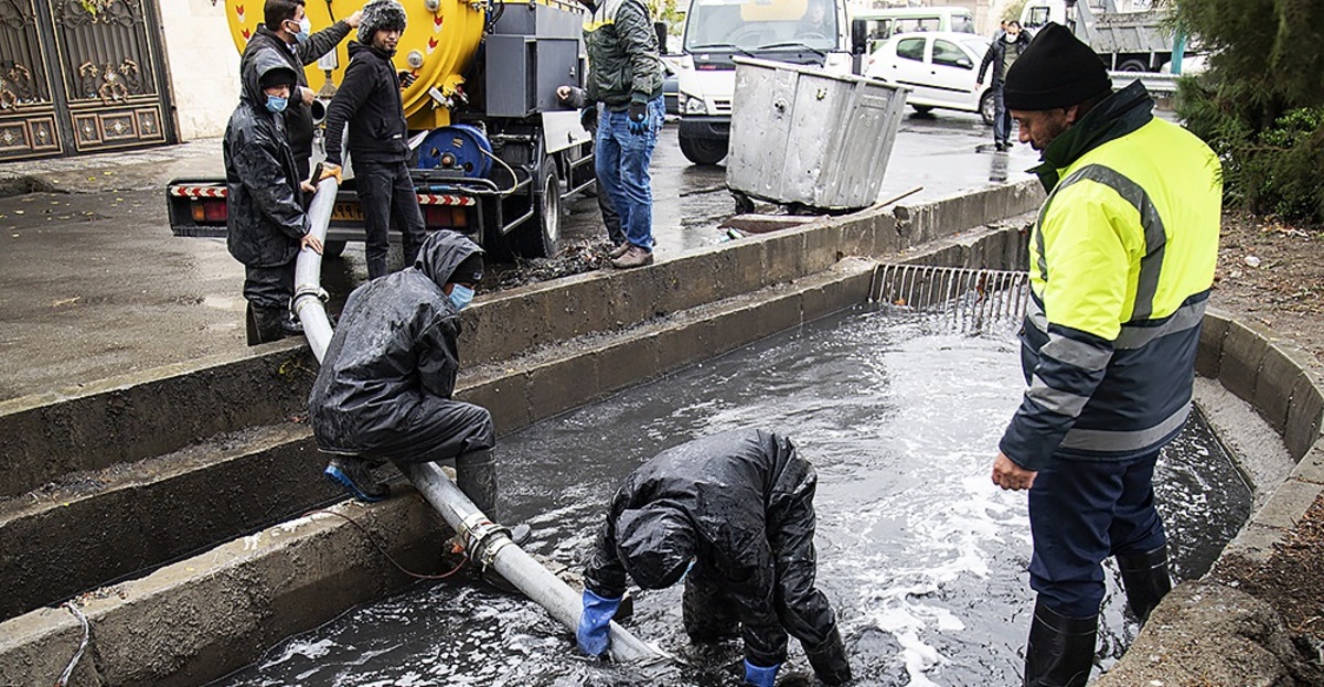 تصاویر| لایروبی و پاکسازی کانال‌های تهران بعد از باران