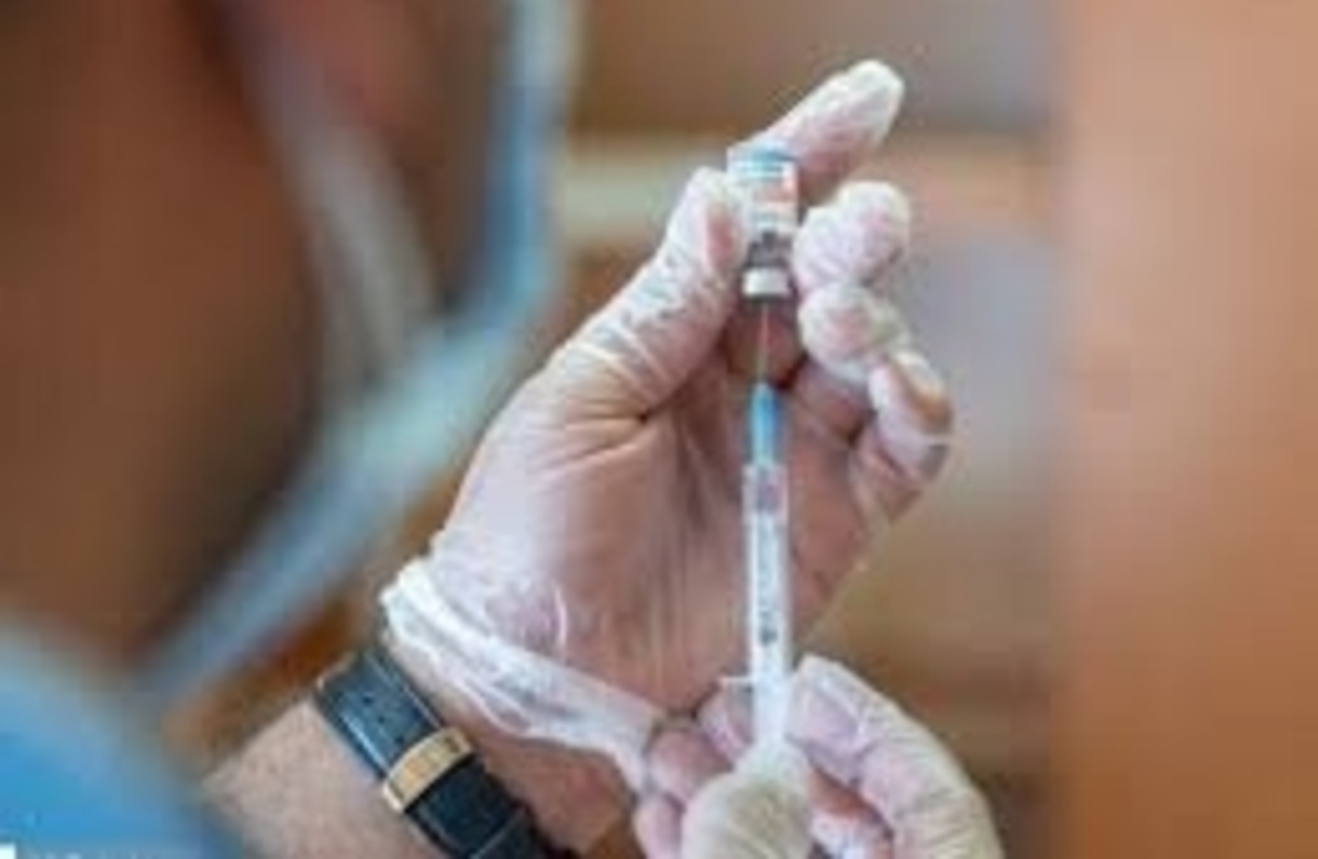 اینفوگرافیک / واکسیناسیون کرونا در ایران و جهان تا ۱۷ آبان