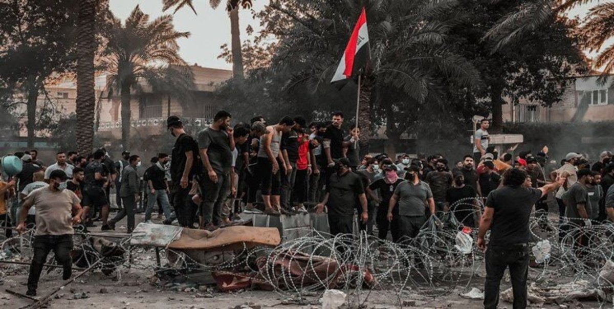 فیلم| استقرار رعب‌انگیز تانک‌ها در خیابان‌های بغداد پایتخت عراق
