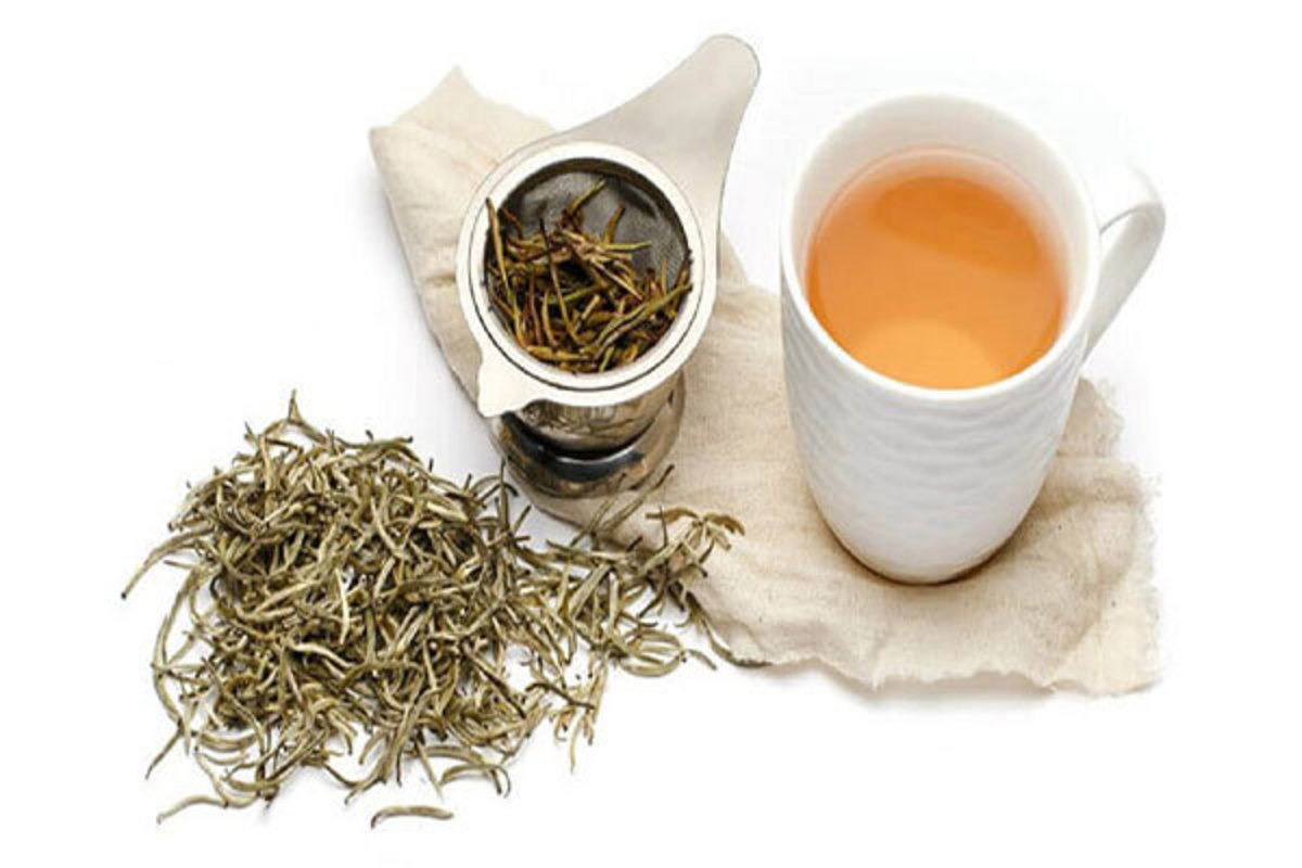 ۴ خاصیت شگفت‌انگیز چای سفید برای سلامتی
