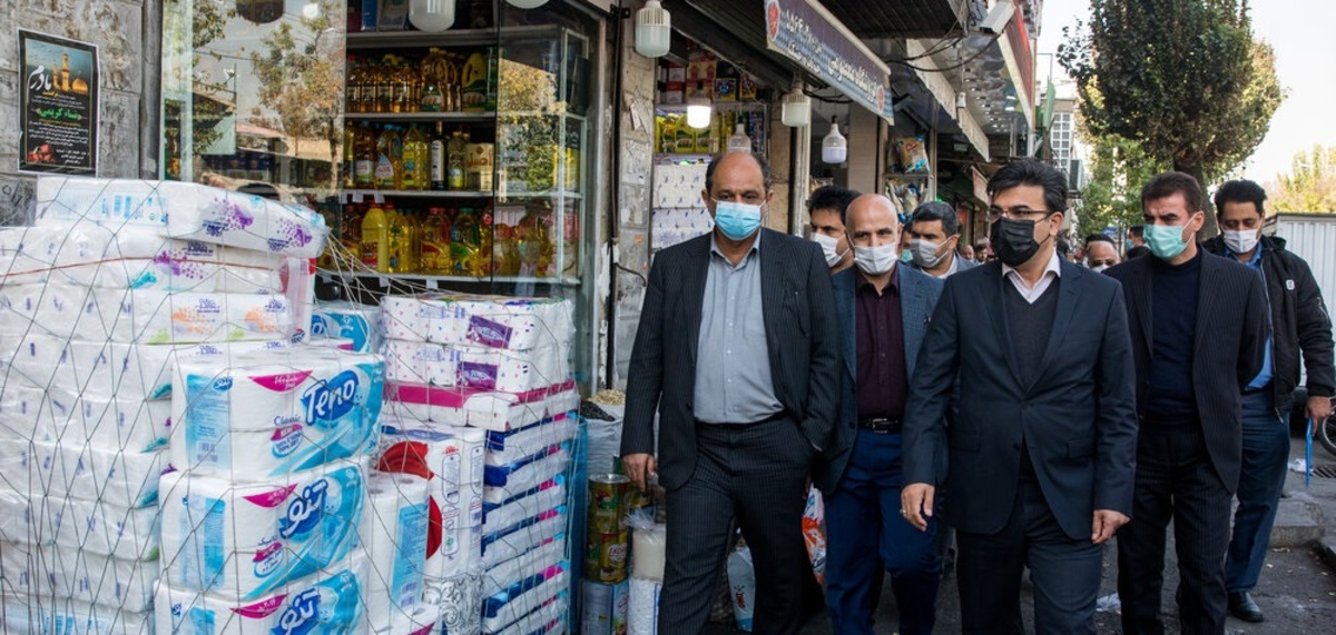 تصاویر| بازدید معاون اقتصادی استاندار تهران از مراکز عرضه کالا‌های اساسی