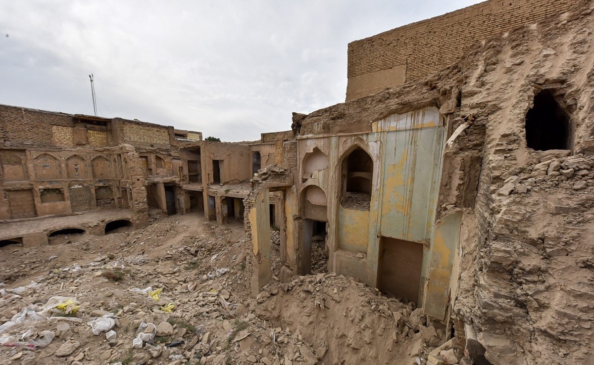 تصاویر| تخریب خانه تاریخی امام جمعه در اصفهان