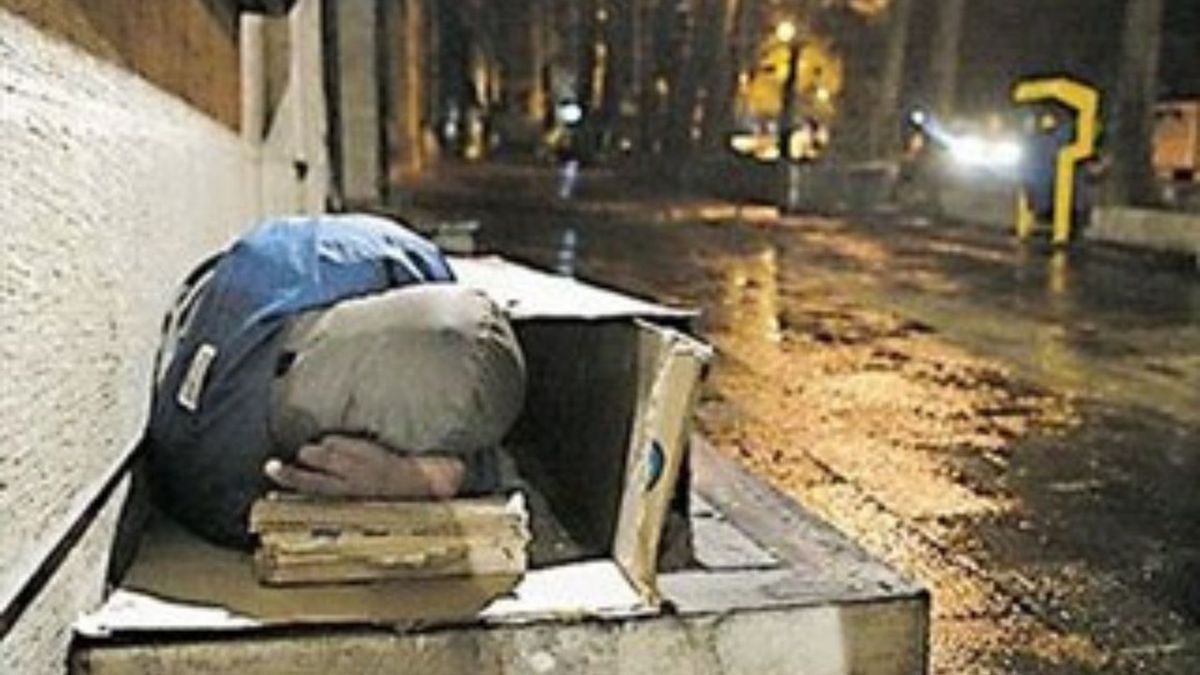 مرگ یک کارتن‌خواب در لاهیجان بر اثر سرمای شدید